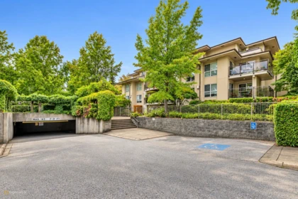 Living Room Photo of 113 7505 138 Street, Surrey, BC