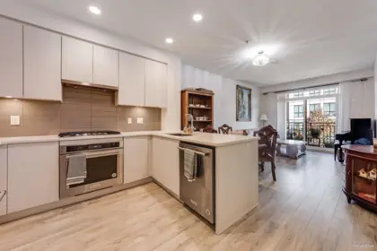 306 621 Regan Avenue, Coquitlam, BC, Coquitlam — Apartment/Condo for sale