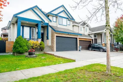 7077 149a Street, Surrey, BC, Surrey — Single Family Residence for sale