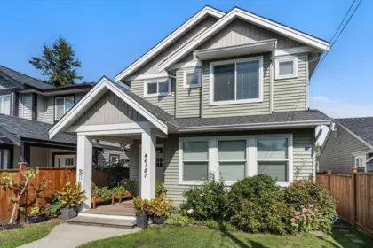 46181 Second Avenue, Chilliwack, BC, Chilliwack — Single Family Residence for sale