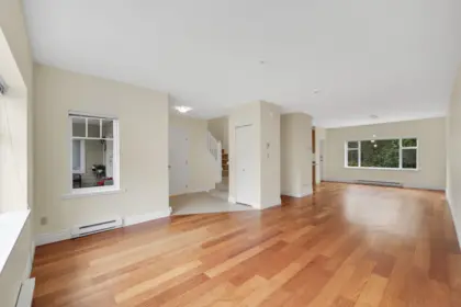 15 1200 Edgewater Drive, Squamish, BC, Squamish — Townhouse for sale