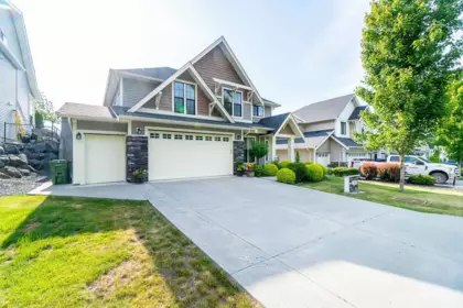 7371 Ramsay Place, Chilliwack, BC, Chilliwack — Single Family Residence for sale