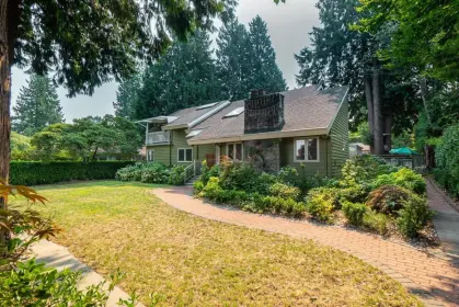 1928 W 37th Avenue, Vancouver, BC, Vancouver — Single Family Residence for sale