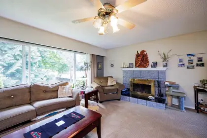 14755 60 Avenue, Surrey, BC, Surrey — Single Family Residence for sale