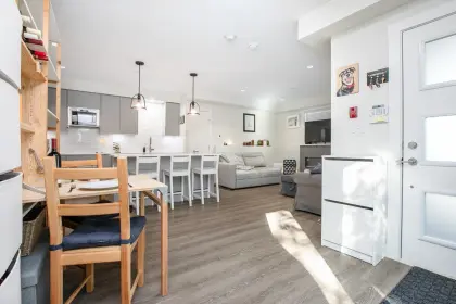 2498 E 34th Avenue, Vancouver, BC, Vancouver — Townhouse for sale