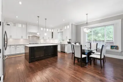 10092 123a Street, Surrey, BC, Surrey — Single Family Residence for sale