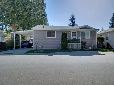 105 4510 Sunshine Coast Highway, Sechelt, BC, Sechelt — Manufactured Home for sale