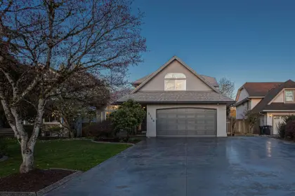 9746 206a Street, Langley, BC, Langley — Single Family Residence for sale