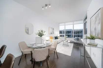 1815 6188 No. 3 Road, Richmond, BC, Richmond — Apartment/Condo for sale