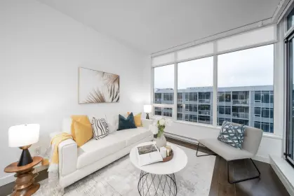 1815 6188 No. 3 Road, Richmond, BC, Richmond — Apartment/Condo for sale
