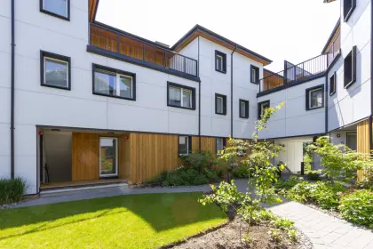 2 1009 Aspen Road, Squamish, BC, Squamish — Townhouse for sale
