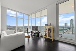 3408 2085 Skyline Court, Burnaby, BC