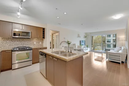 306 1689 E 13th Avenue, Vancouver, BC, Vancouver — Apartment/Condo for sale