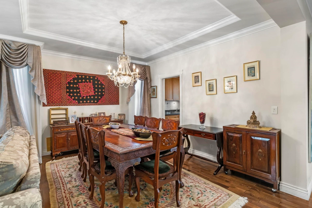 Kitchen Photo of 12038 59 Avenue, Surrey, BC
