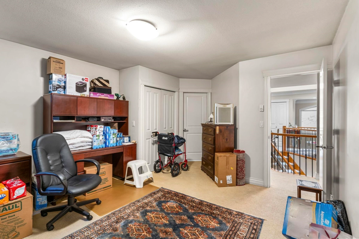 Mudroom Photo of 12038 59 Avenue, Surrey, BC