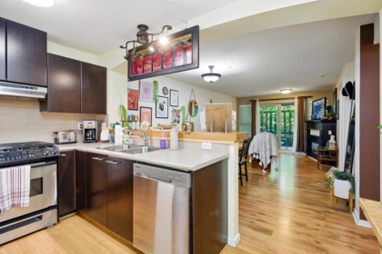 107 9329 University Crescent, Burnaby, BC, Burnaby — Apartment/Condo for sale