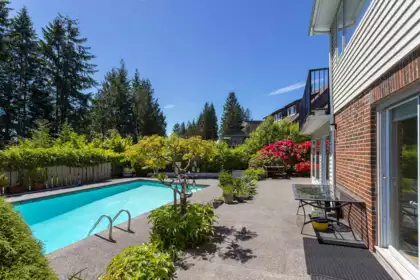 588 St. Andrews Place, West Vancouver, BC, West Vancouver — Single Family Residence for sale