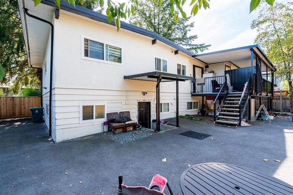 Basement Recreation Room Photo of 14125 75 Avenue, Surrey, BC