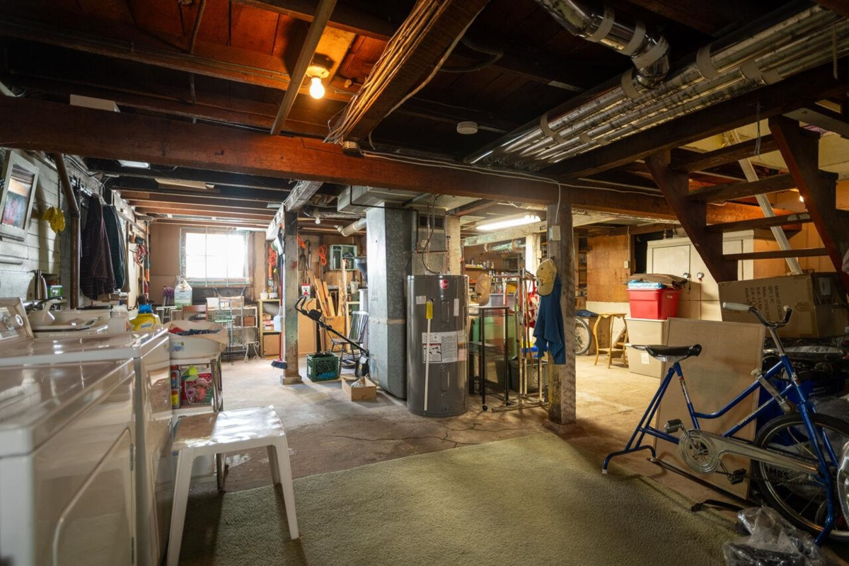 Laundry Room Photo of 7240 16th Avenue, Burnaby, BC