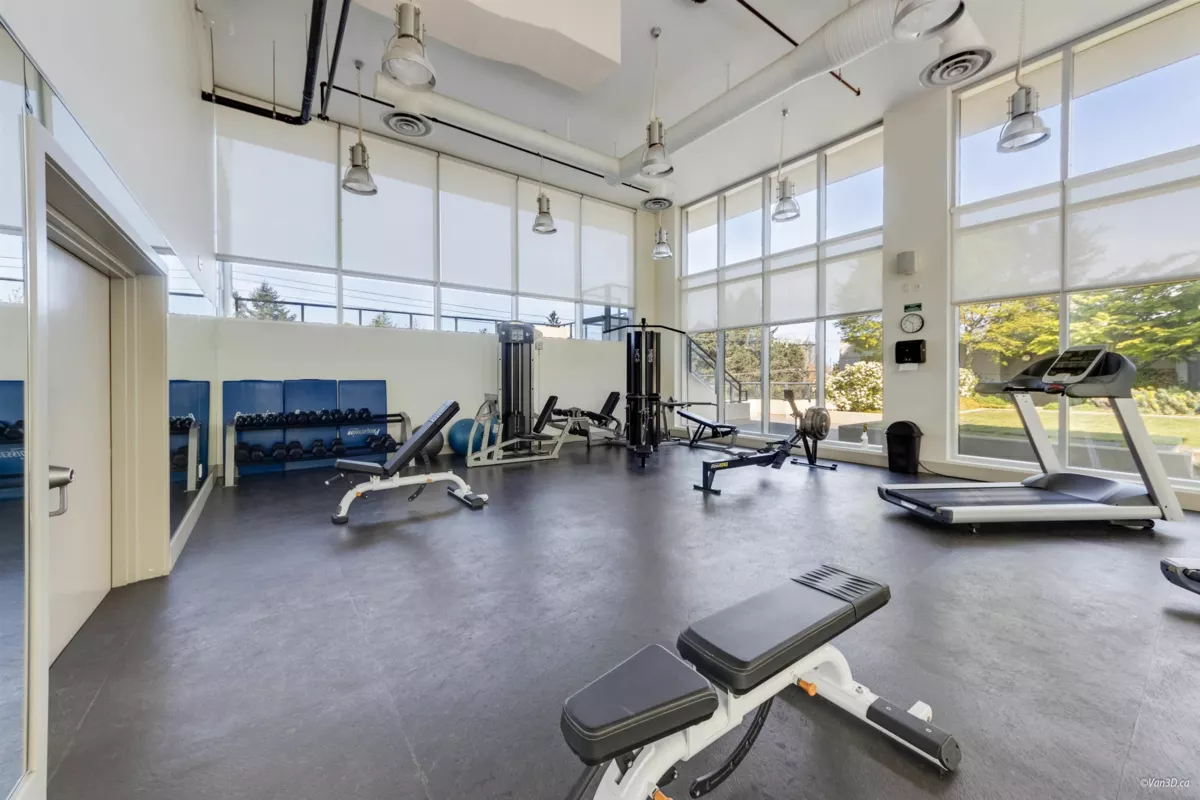 Walk-In Closet Photo of 1805 9188 Hemlock Drive, Richmond, BC