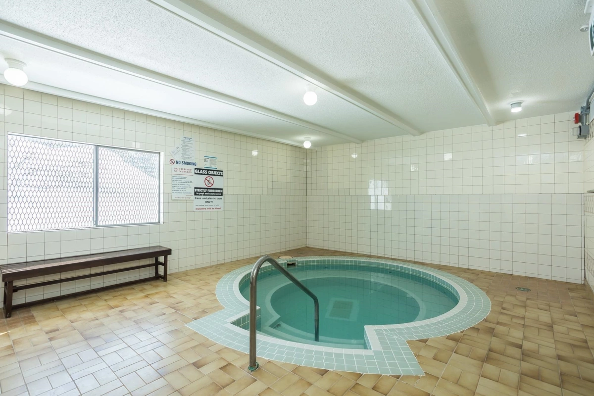 Mudroom Photo of 309B 21000 Enzian Way, Agassiz, BC