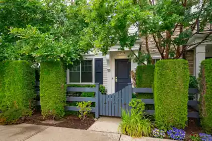 9 7348 192a Street, Surrey, BC, Surrey — Townhouse for sale