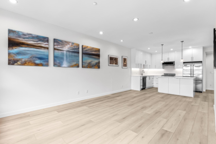 201 6688 Royal Avenue, West Vancouver, BC, West Vancouver — Apartment/Condo for sale