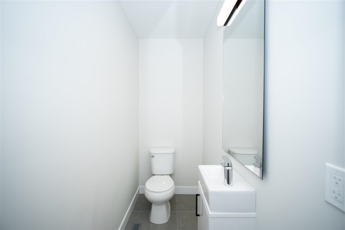 Bedroom 2 Photo of 214 46150 Thomas Road, Sardis, BC