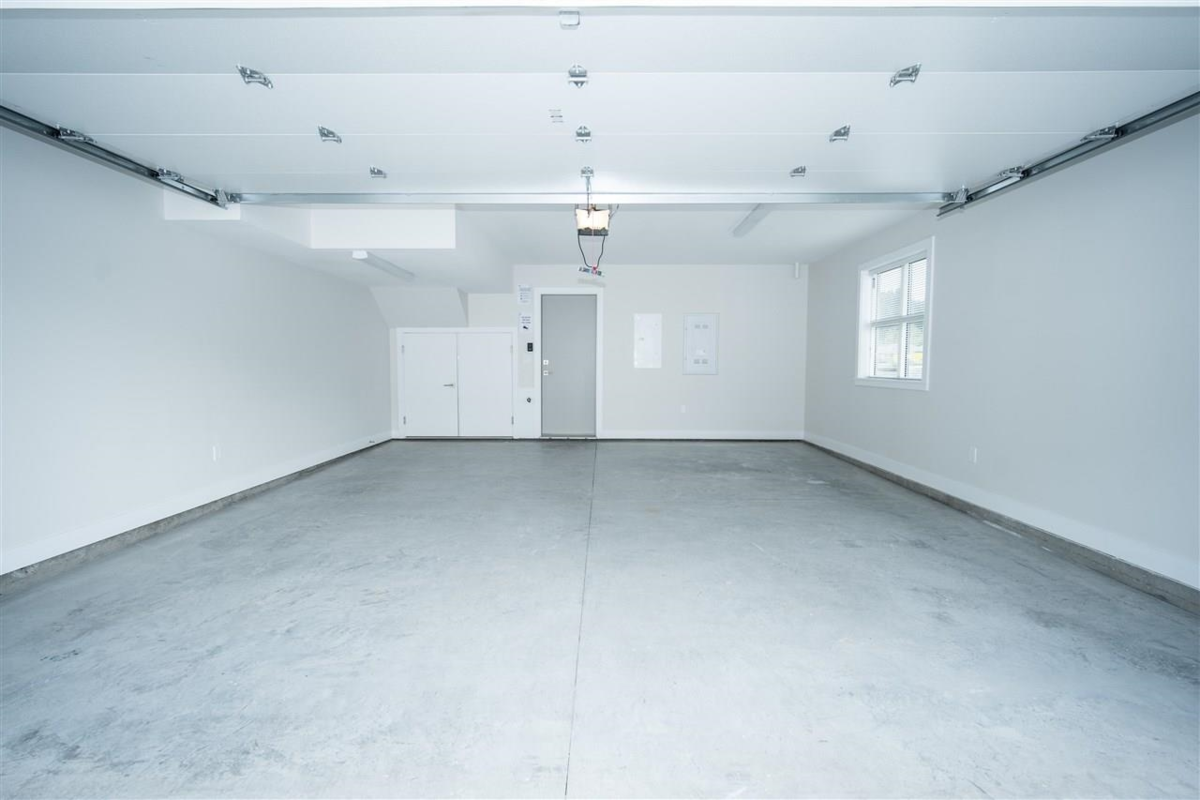 Outdoor Patio Photo of 214 46150 Thomas Road, Sardis, BC