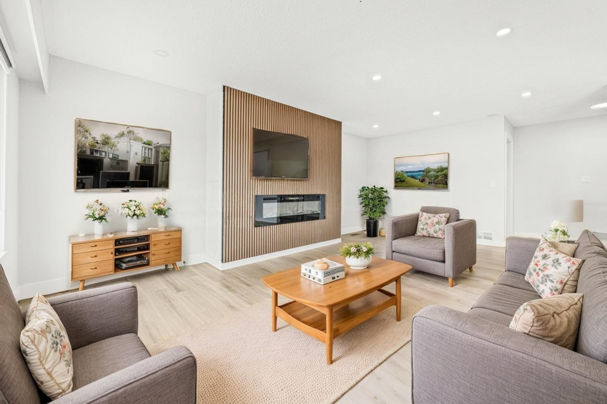 Exterior Rear Photo of 2071 Emerson Street, Abbotsford, BC