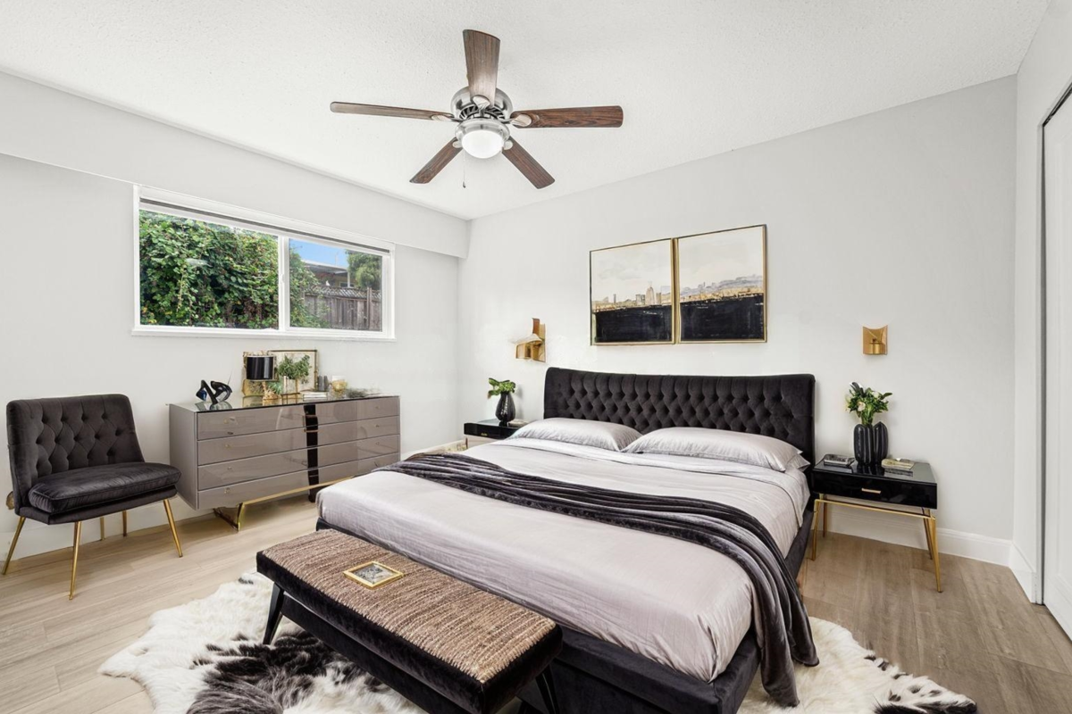 Family Room Photo of 2071 Emerson Street, Abbotsford, BC