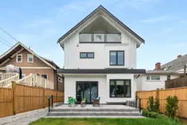 2 878 E 37 Avenue, Vancouver, BC