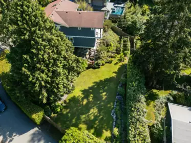 5755 Telegraph Trail, West Vancouver, BC, West Vancouver — Single Family Residence for sale