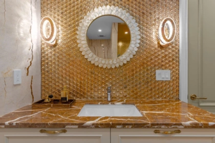 Guest Bathroom Photo of 1337 Camridge Road, West Vancouver, BC