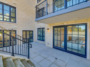 Entry Foyer Photo of 203 2096 W 47th Avenue, Vancouver, BC