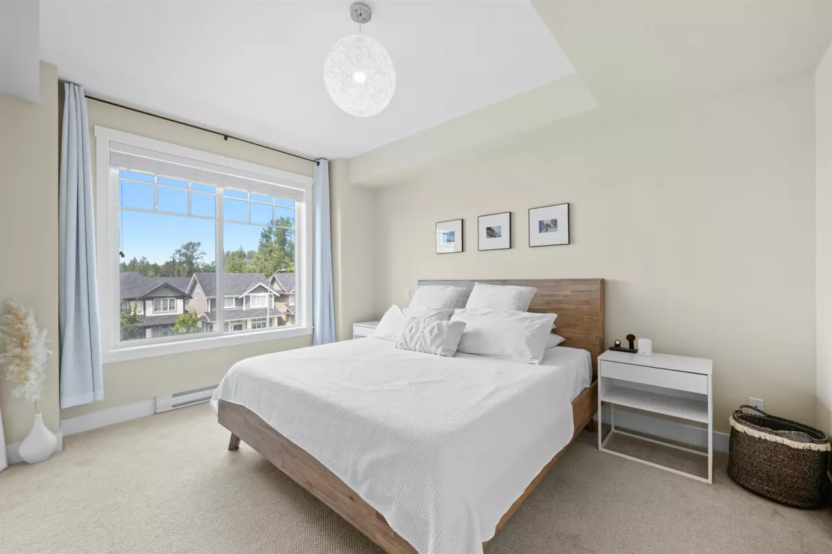 Guest Bathroom Photo of 61 20498 82 Avenue, Langley, BC