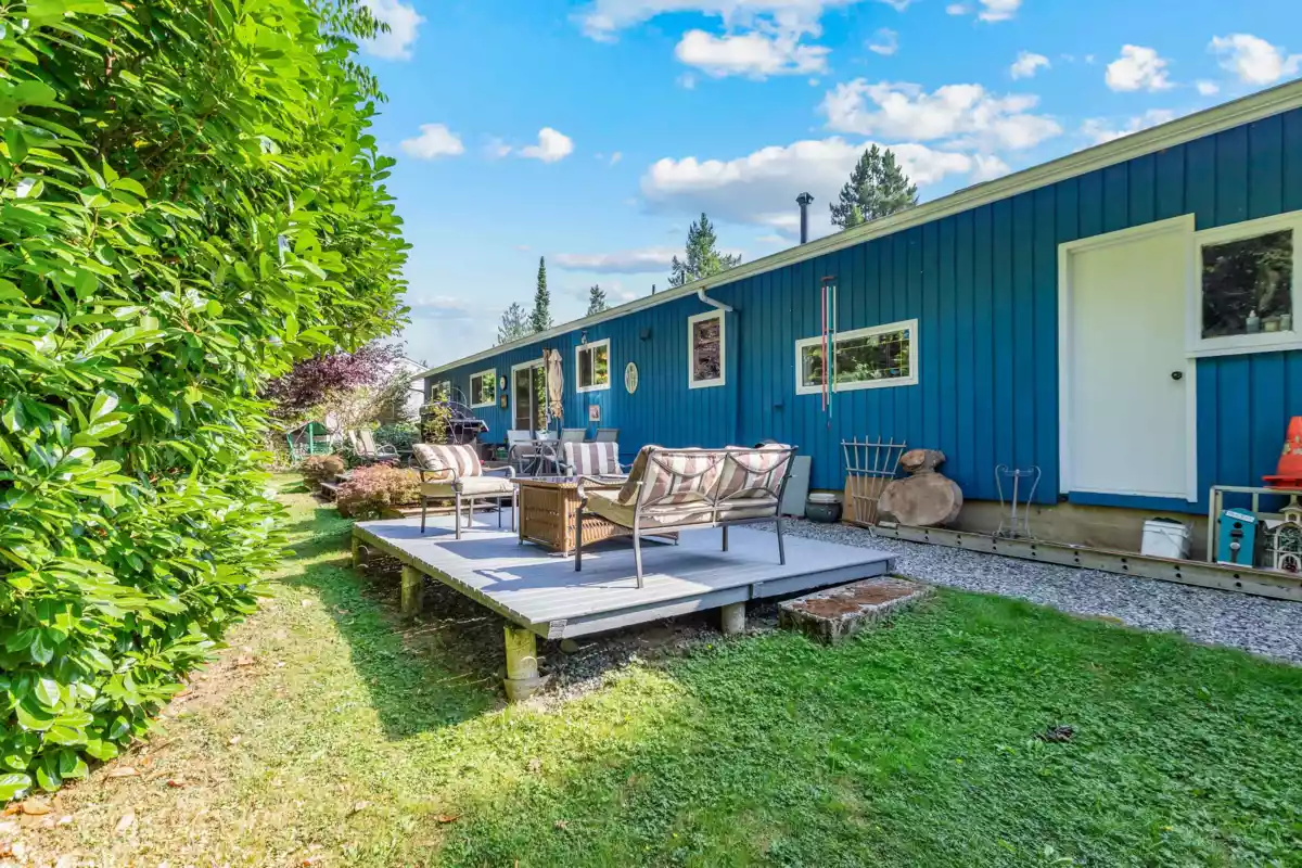 Hot Tub / Spa Photo of 22991 126 Avenue, Maple Ridge, BC