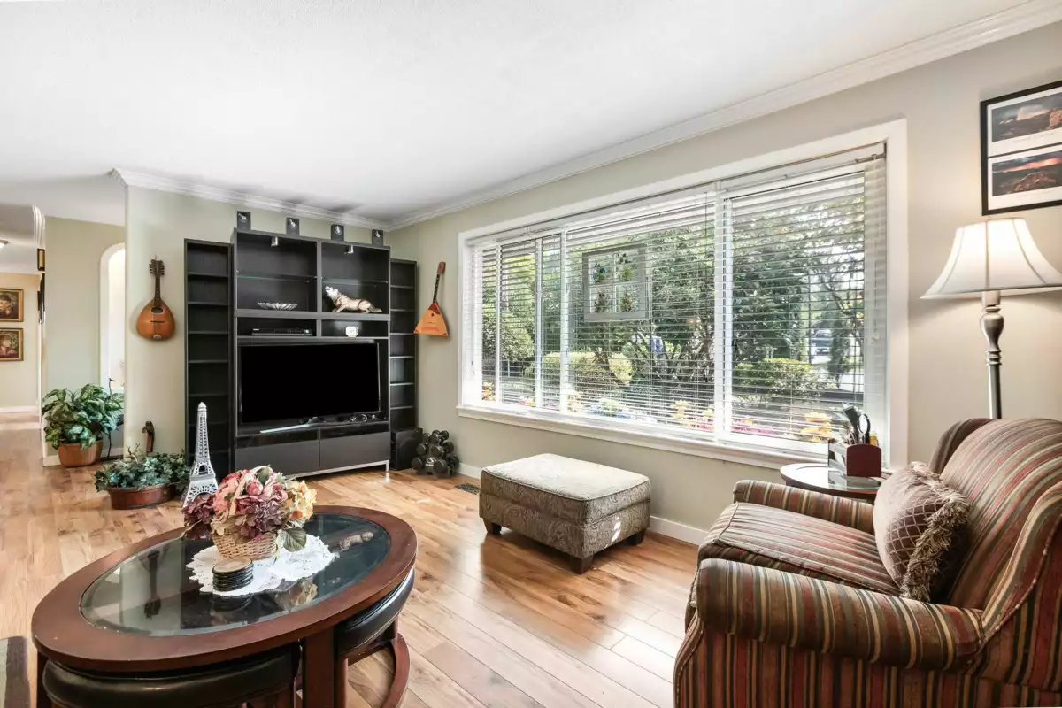 Primary Bathroom Photo of 22991 126 Avenue, Maple Ridge, BC