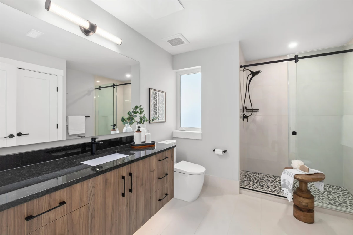 Staircase Photo of 5487 Maclachlan Place, Chilliwack, BC