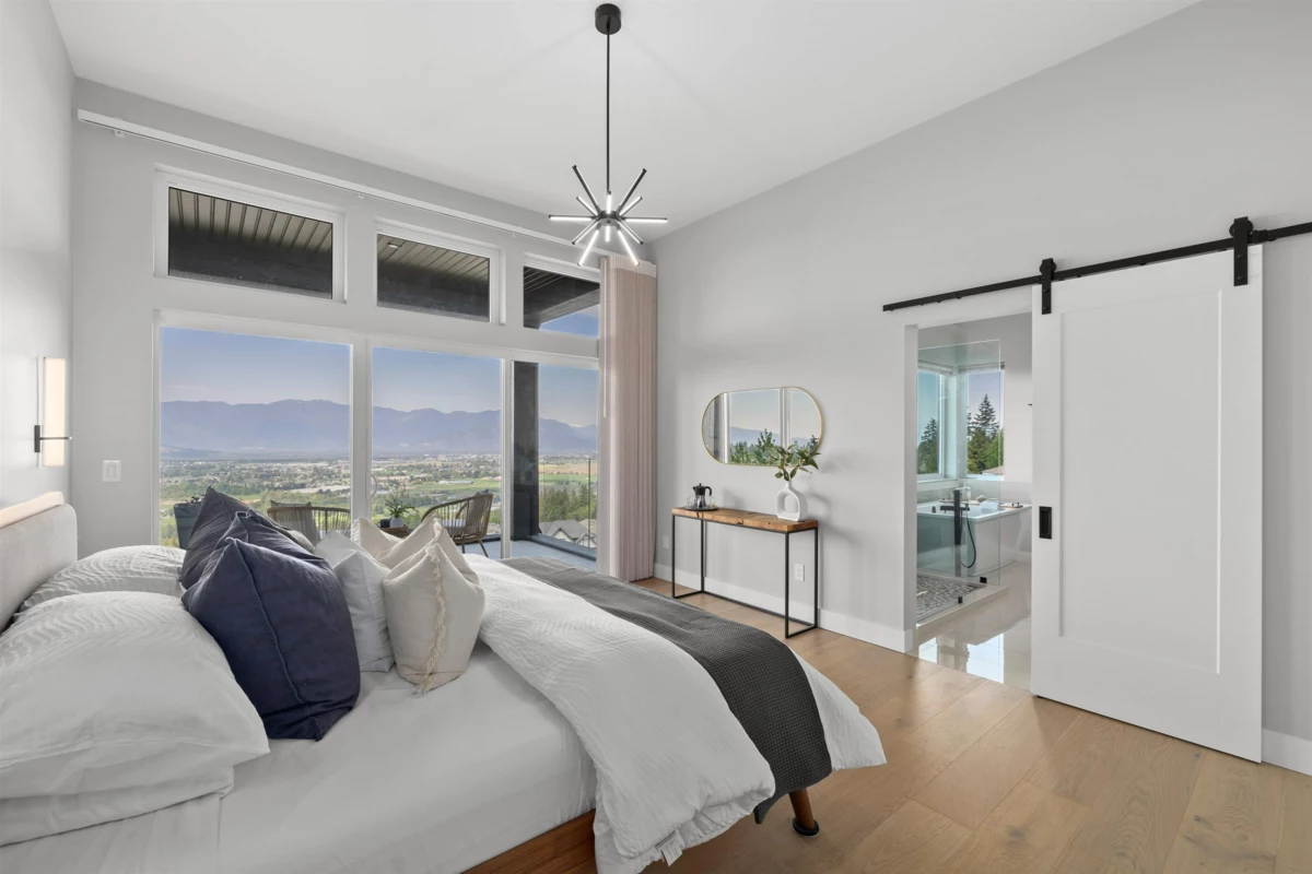 Walk-In Closet Photo of 5487 Maclachlan Place, Chilliwack, BC