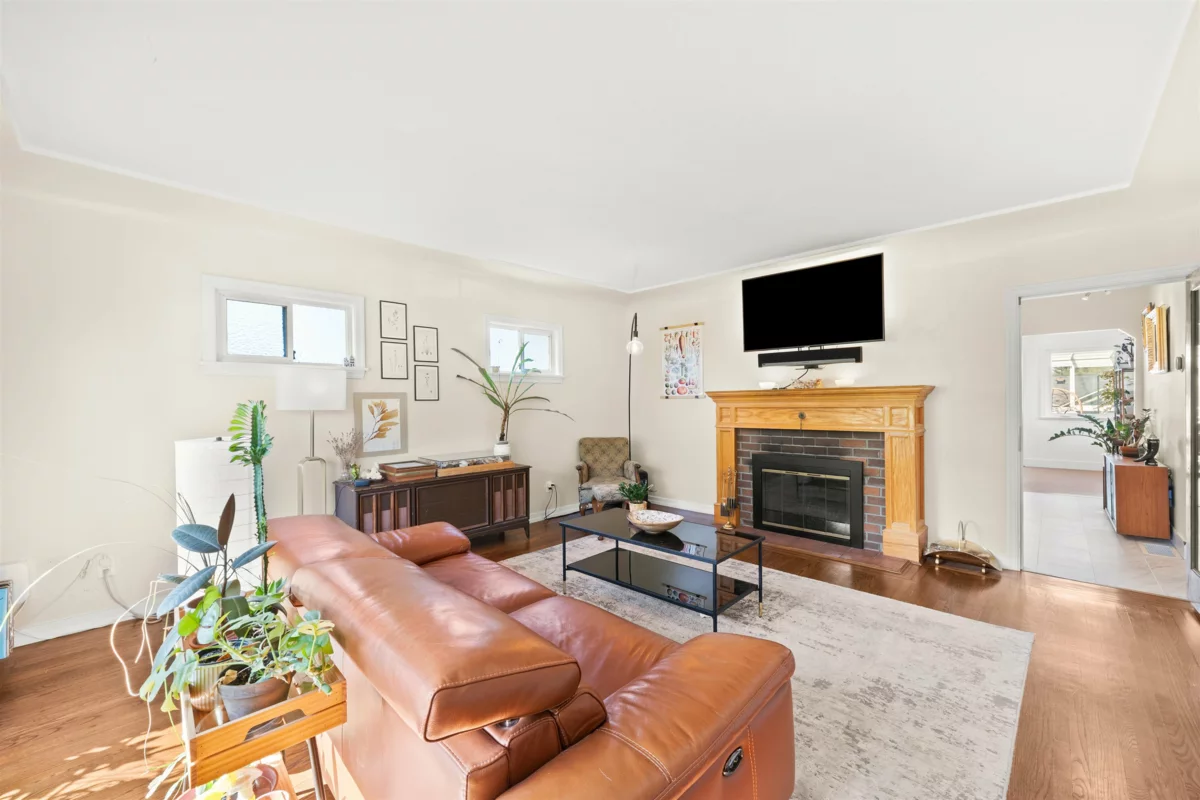 Bedroom 4 Photo of 231 Princess Street, New Westminster, BC