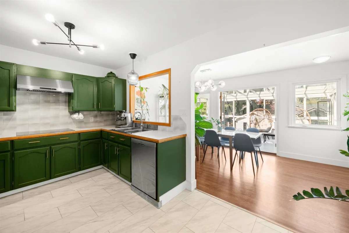 Family Room Photo of 231 Princess Street, New Westminster, BC