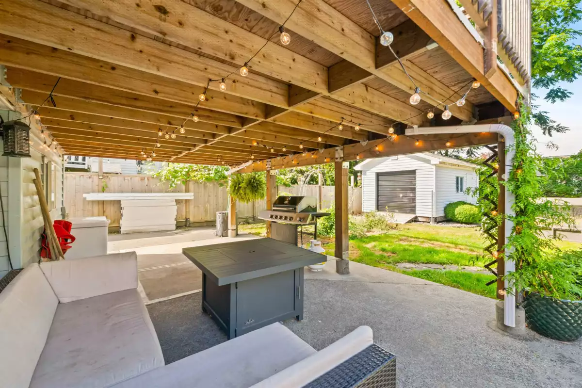 Hot Tub / Spa Photo of 231 Princess Street, New Westminster, BC