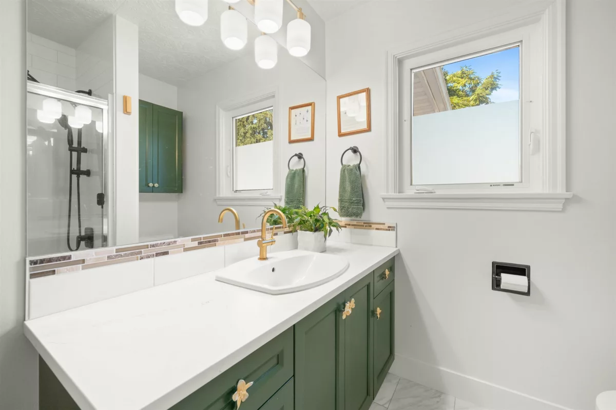 Mudroom Photo of 231 Princess Street, New Westminster, BC