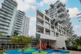 1709 2221 E 30 Avenue, Vancouver, BC