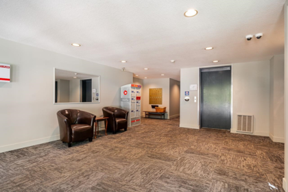 213 7760 Moffatt Road, Richmond, BC, Richmond — Apartment/Condo for sale