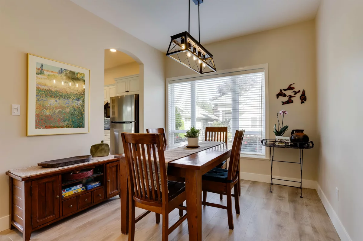 Breakfast Nook Photo of 27 1881 144 Street, Surrey, BC