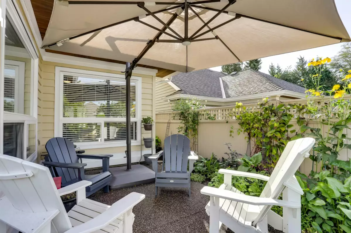 Entry Foyer Photo of 27 1881 144 Street, Surrey, BC