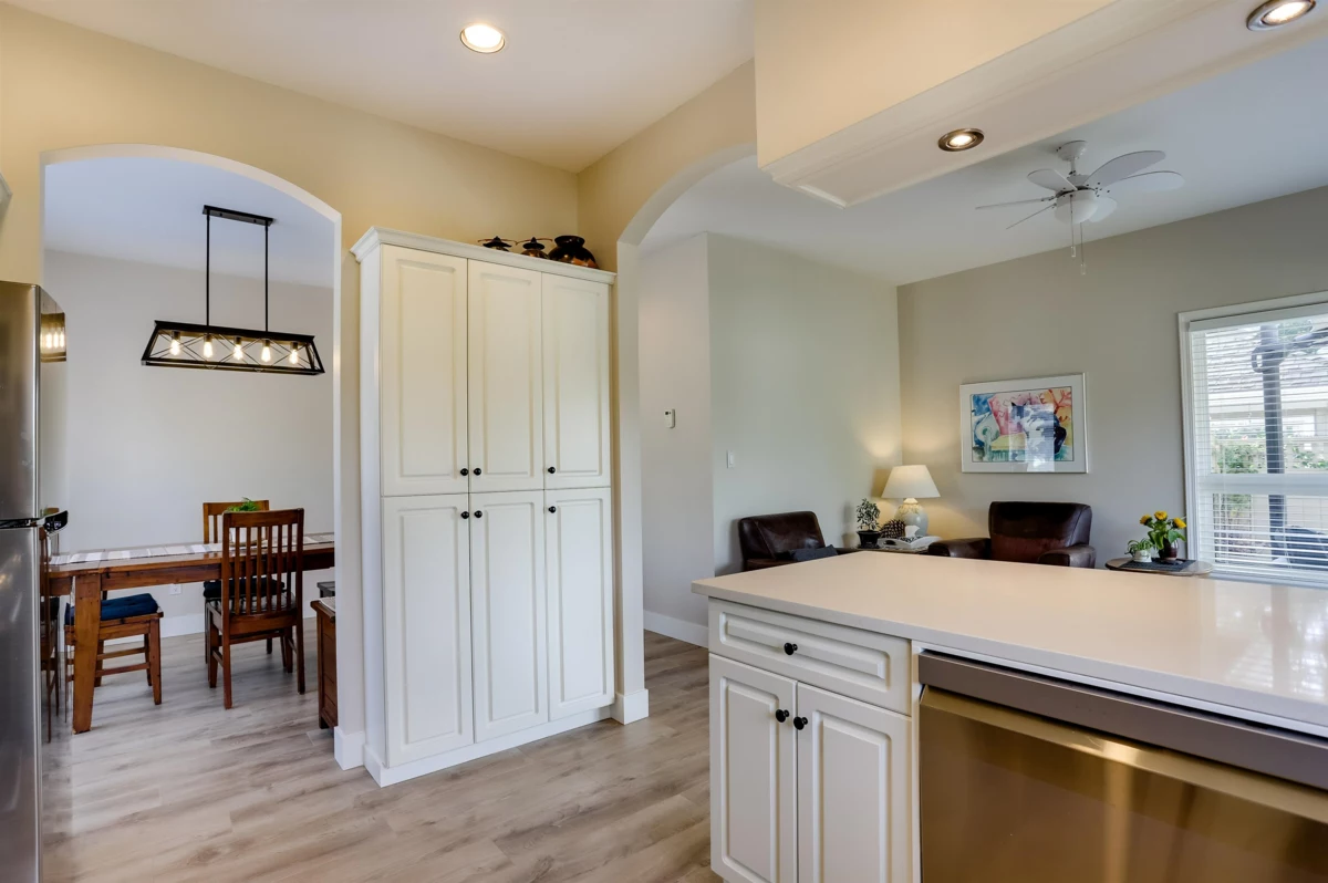 Guest Bathroom Photo of 27 1881 144 Street, Surrey, BC