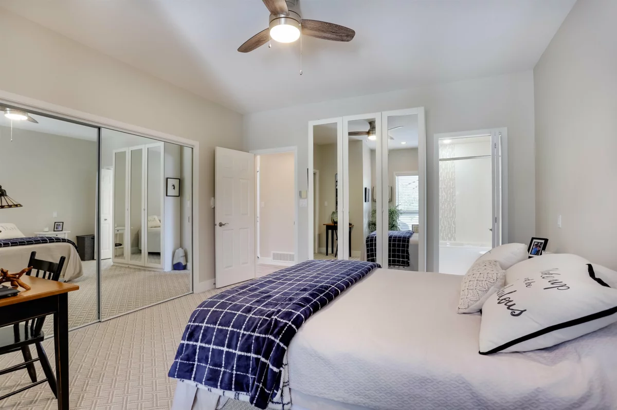 Office / Den Photo of 27 1881 144 Street, Surrey, BC